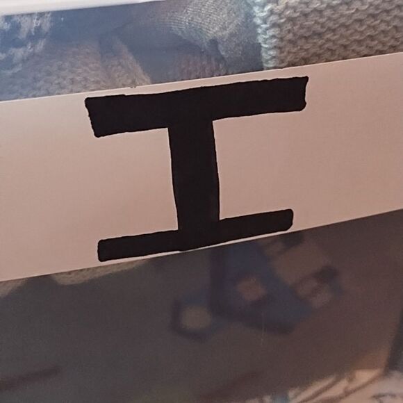 August Silk Plaid Open Front Cardigan with Ruffle Sleeves Large - Picture 9 of 9